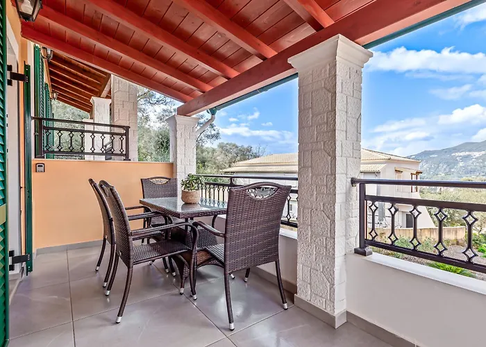 Lola's House Βίλα Λιαπάδες