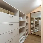 Lola's House